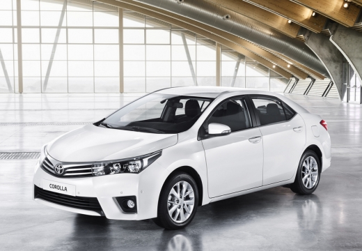 Toyota Corolla 1.33 Dual-VVT-i (2014-2014) Front + links