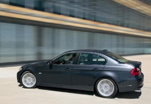 BMW 320i (2004-2007, E90) Heck + links