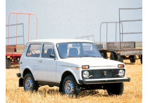 Lada Niva (1987-1995) Front + rechts