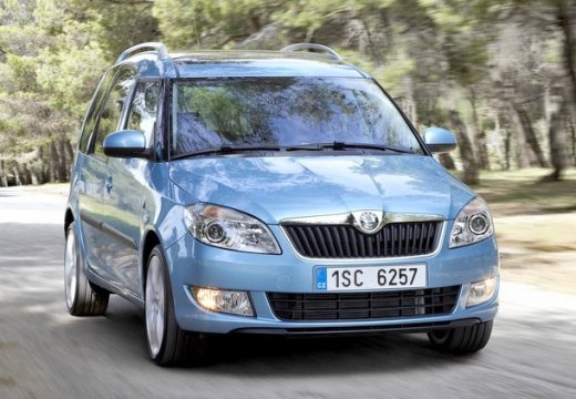 Skoda Roomster 1.4 MPI (2011-2015) Front + rechts