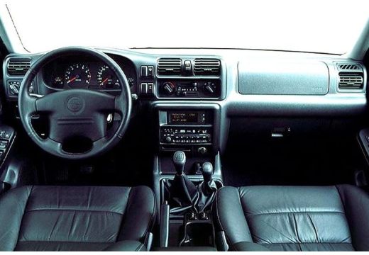 Opel Frontera 2.2 (1998-2001) Armaturenbrett