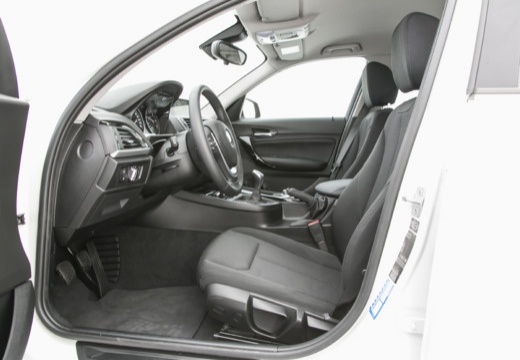BMW 125i (2012-2016) Innenraum