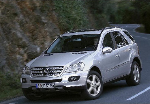 Mercedes-Benz ML 350 4Matic 7G-TRONIC (2005-2008) Front + links