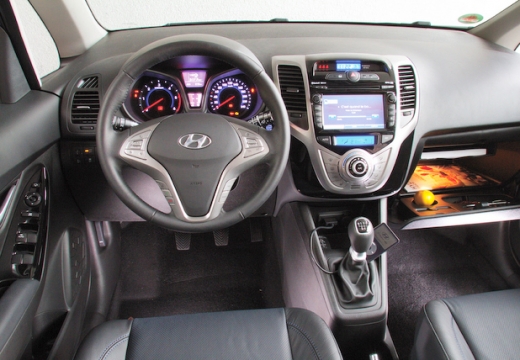 Hyundai ix20 1.4 (2010-2015) Armaturenbrett