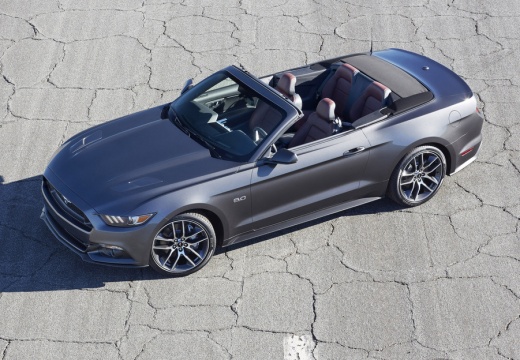 Ford Mustang Cabrio 2.3 Eco Boost (2015-2015) Front + links