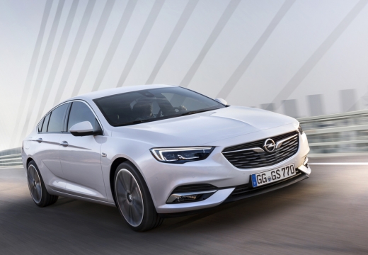 Opel Insignia Grand Sport 1.5 Direct InjectionTurbo (seit 2017) Front + rechts
