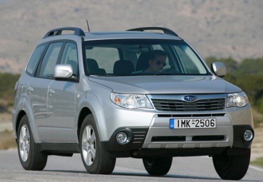 Subaru Forester 2.0X (2008-2011) Front + rechts