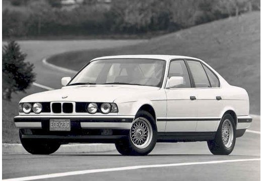 BMW 530i V8 (1992-1995, E34) Front + links